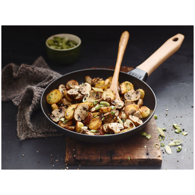 Staub Pans 24 cm / 9.5 inch cast iron Frying pan with wooden handle, black