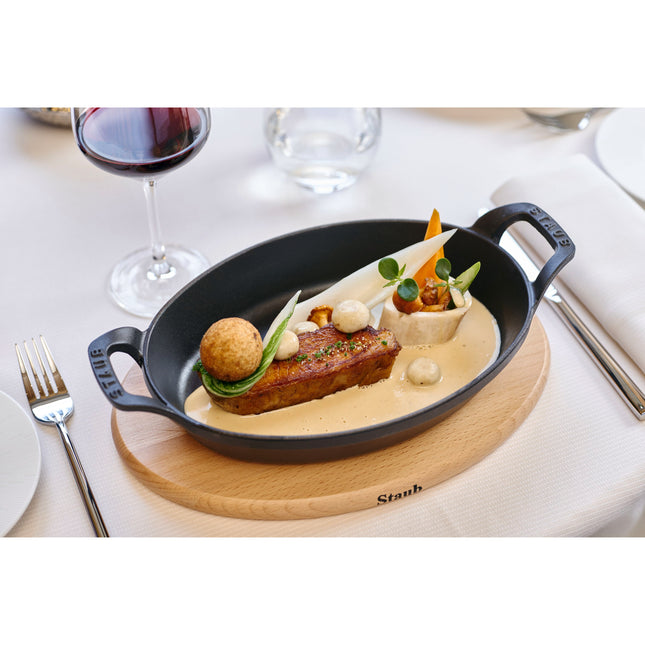 Staub Specialities 1 l cast iron oval Oven dish, black