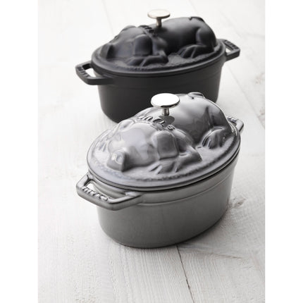 Staub La Cocotte 1 l cast iron oval Cocotte Pig lid