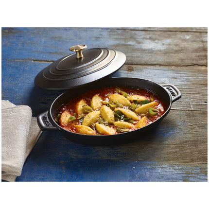Staub Specialities 1 l cast iron oval Baking Dish, black