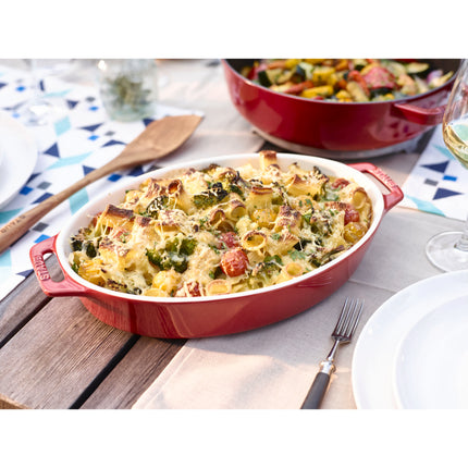 Staub Ceramique 2 L Ceramic Oval Oven Dish – Cherry