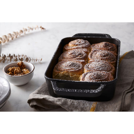 Staub Specialities 3 l cast iron rectangular roasting and baking pan