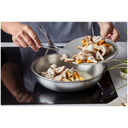 Demeyere Essential 5 28 cm / 11 inch 18/10 Stainless Steel Frying pan