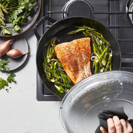 Staub Cast iron 3.5 l cast iron round Saute pan with glass lid, cherry blossom - Visual Imperfections