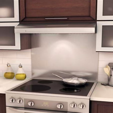 Vesta Stainless Steel Backsplash | Mounting Edge | 30"×30"