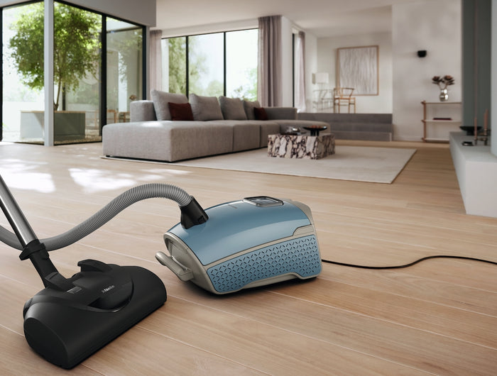 <h2><strong>Miele  <br/>Excellence for Your Home</strong></h2>