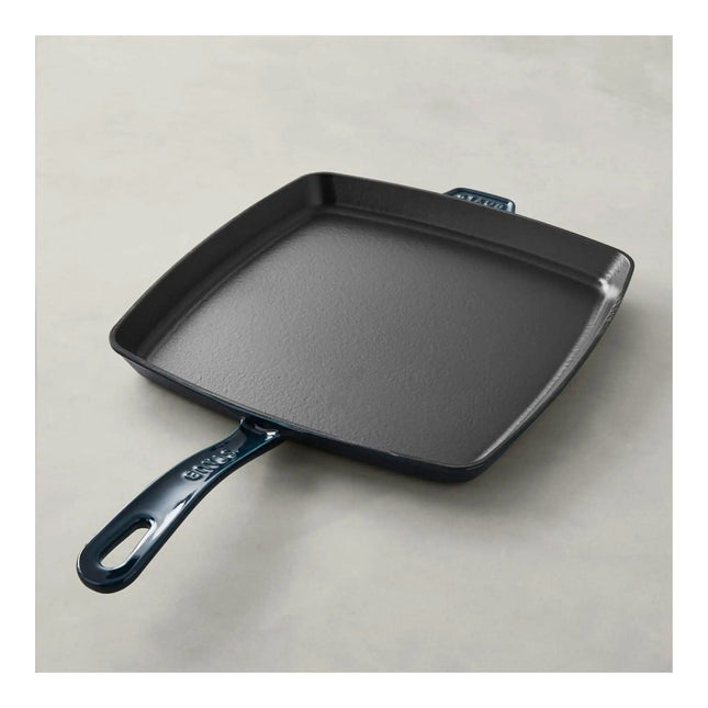 Staub Pans 30 cm / 12 inch cast iron Frying pan, la-mer