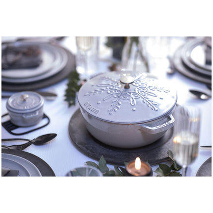 Staub La Cocotte 3.6 l cast iron round French oven snowflake, white truffle
