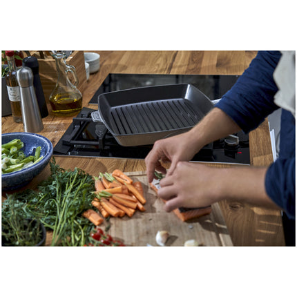 Staub Grill Pans 30 cm cast iron square American grill, graphite-grey - Visual Imperfections