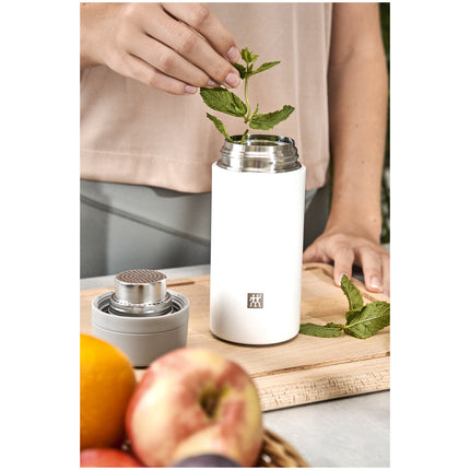 ZWILLING Thermo Tea and Fruit Infuser Bottle, 420 ml
