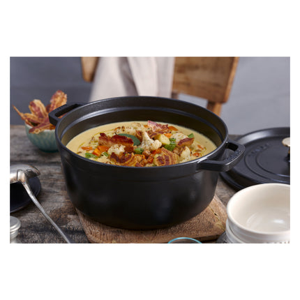 Staub La Cocotte 6.75 l cast iron round Cocotte, black - Visual Imperfections