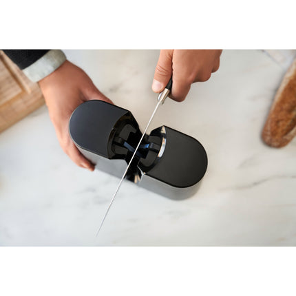 ZWILLING V- Edge Sharpener black