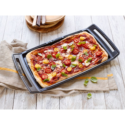 Staub Pans Plancha 38 cm x 25 cm, cast iron