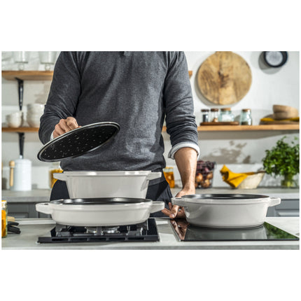 Staub Stackable Set Stackable Set Medium 4 Piece, cast iron
