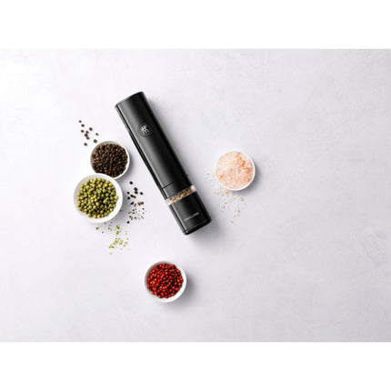 ZWILLING ELECTRIC SALT AND PEPPER MILL SET - BLACK
