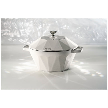 Staub La Cocotte 2.8 l cast iron Diamond Cocotte, white truffle