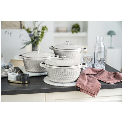 Staub La Cocotte 4 l cast iron round Twister Cocotte
