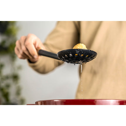 Staub 31 cm silicone Skimming ladle, black