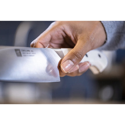 ZWILLING Pro le blanc 8-inch, Chef's knife, white