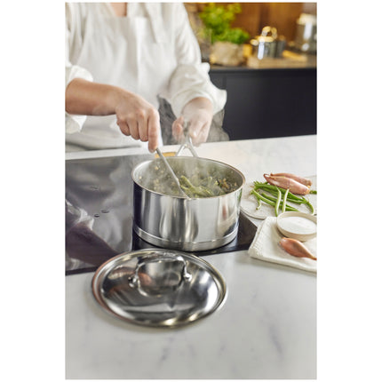 Demeyere Atlantis 7 2.2 l 18/10 Stainless Steel round Sauce pan with lid, silver