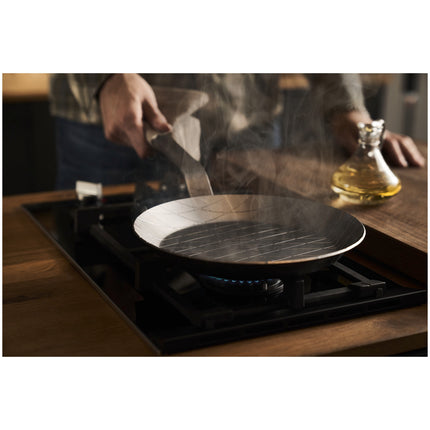 ZWILLING Forge 24 cm / 9.5 inch carbon steel Frying pan