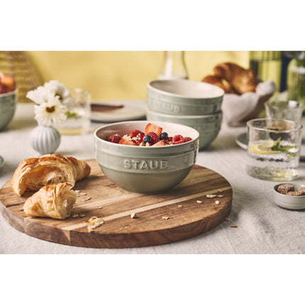 STAUB Eucalyptus Bowls and F&S S Lids w Pump