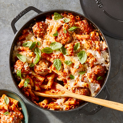 Staub 3.7 L Cast Iron Round Saute Pan with Chistera Lid
