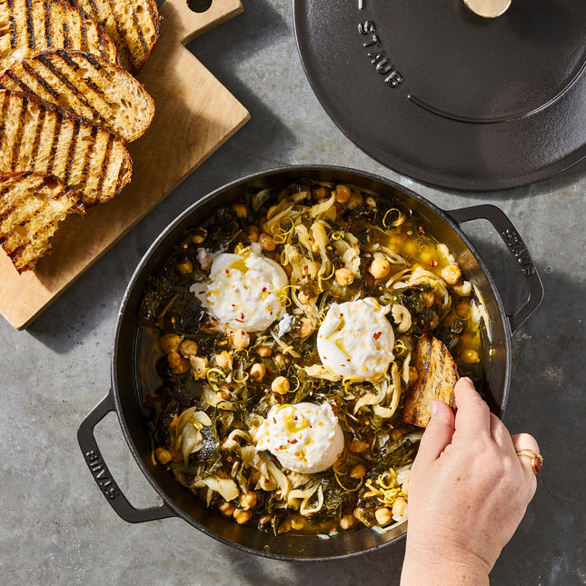 Staub 3.7 L Cast Iron Round Saute Pan with Chistera Lid