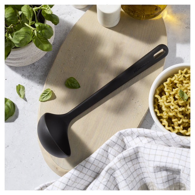 Henckels Silicone Onyx Soup ladle, 31 cm, silicone