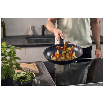 ZWILLING Madura Plus Frying pan, 20 cm / 8 inch, aluminum, Titanium-reinforced ceramic non-stick coating