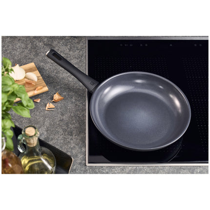 ZWILLING Madura Plus Frying pan, 24 cm / 9.5 inch, aluminum, Titanium-reinforced ceramic non-stick coating