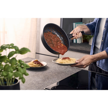 ZWILLING Madura Plus Saute pan, 28 cm, aluminum, Titanium-reinforced ceramic non-stick coating