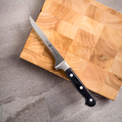 ZWILLING Professional S 5.5-inch, Boning knife