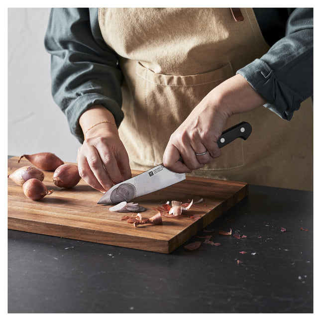 ZWILLING Pro 5.5-inch, Rocking santoku