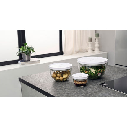 Fresh & Save Bowls and STAUB Macaroon Set
