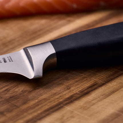 ZWILLING **** Four Star 5.5-inch, Boning knife