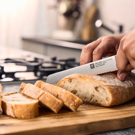 ZWILLING **** Four Star 8-inch, Bread knife
