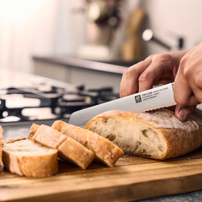 ZWILLING **** Four Star 8-inch, Bread knife