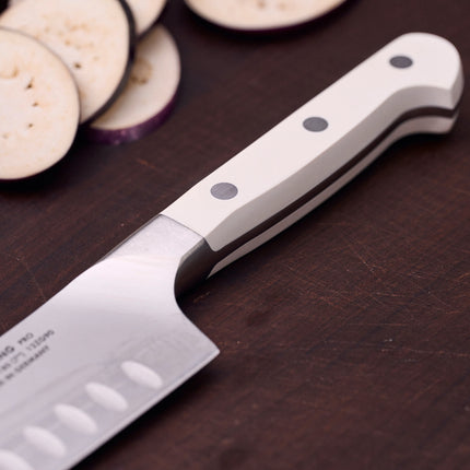 ZWILLING Pro le blanc 7-inch, Santoku, white
