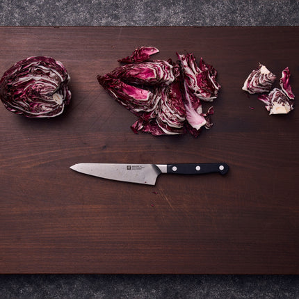 ZWILLING Pro 5.5-inch, Chef's knife compact