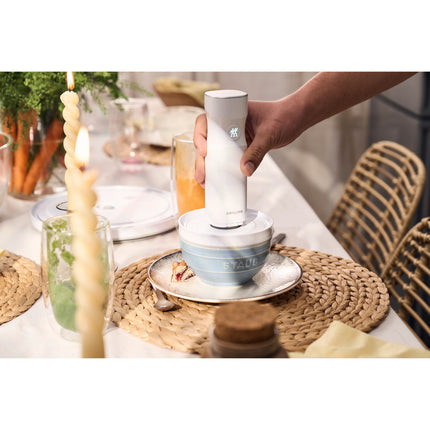 Fresh & Save Bowls and STAUB Macaroon Set