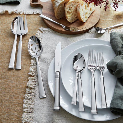 Henckels Plaza Multiple place set 65 Piece