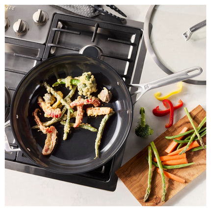 ZWILLING Motion Ceramic 33 cm aluminum deep saute pan with lid