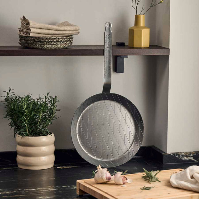 ZWILLING Forge 28 cm / 11 inch carbon steel Frying pan