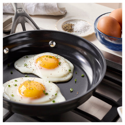 ZWILLING Motion Ceramic 20 cm Aluminum Frying Pan – Black