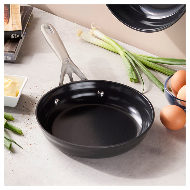 ZWILLING Motion Ceramic 20 cm Aluminum Frying Pan – Black