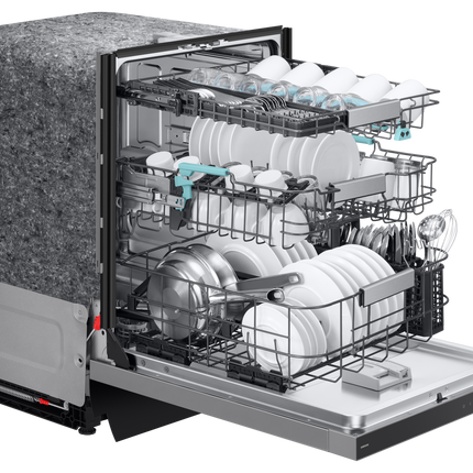 Samsung Extra Quiet (38dBA) Dishwasher with AI Wash and upgraded 3rd Rack - Silver