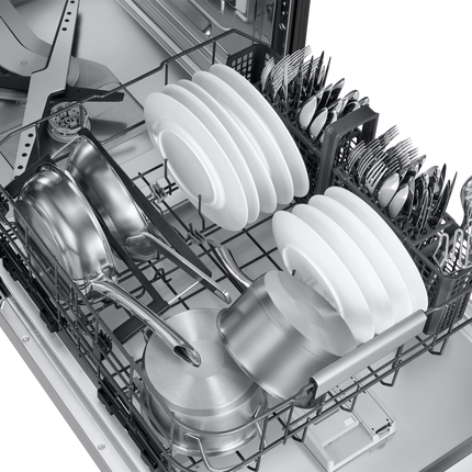 Samsung Extra Quiet (38dBA) Dishwasher with AI Wash and upgraded 3rd Rack - Silver