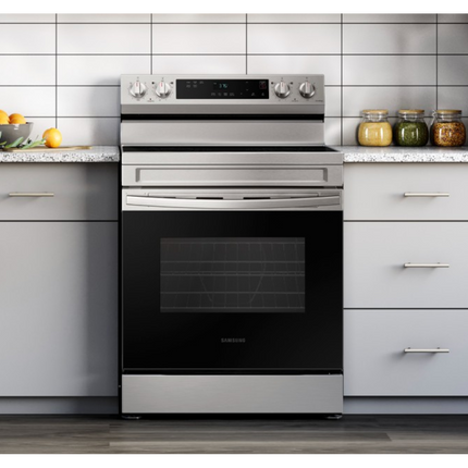 Samsung 30" 6.3 cu. Ft. Smart Electric Freestanding Range