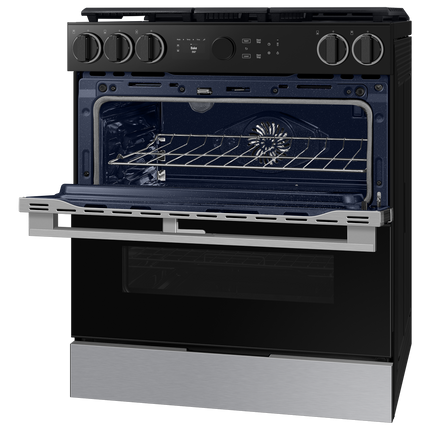 Samsung 6.3 cu.ft. Gas Slide-In Range with Flex Duo™